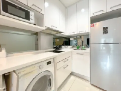 Mercu Summer Suites KLCC by Veedu Hauz