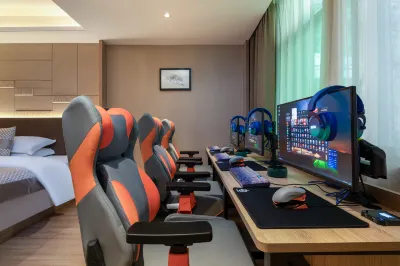 Jingshikong E-Sports Hotel (Yiyang Shangye Buxingjie)