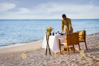 Le Jadis Beach Resort & Wellness - Managed by Banyan Tree Hotels & Resorts - breakfast
