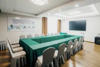 UP Hotel (Laiyang City Government Shenglong New World Plaza Store)