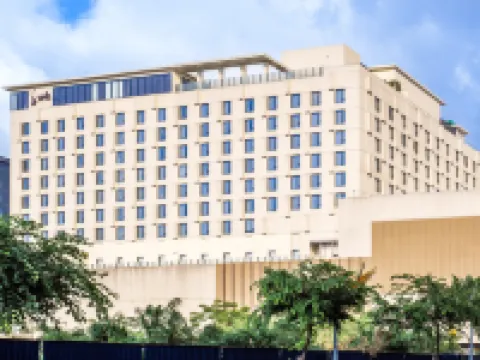 เซดา มะนิลา เบย์ ใกล้ อายาลา มอลล์ โรงแรมในปารานาคิว