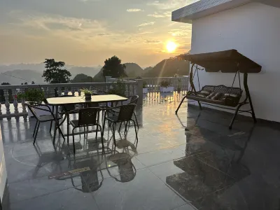 Qianxi Hualang Chinese Inn Homestay