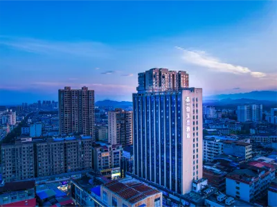 Magnotel Hotel (Dao County Jiuding Pedestrian Street) Hotel di Provinsi Dao