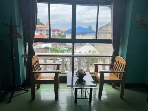 เชียงใหม่ แพนด้า โฮสเทล โรงแรมใกล้วัดศรีสุพรรณ(พระอุโบสถเงิน)