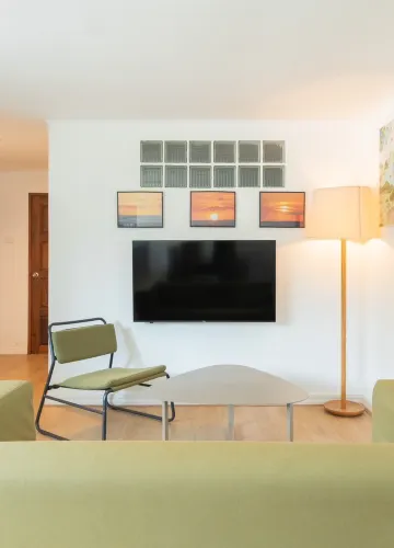 ห้องสวีทพรีเมียมดีลักซ์ขนาดสองห้องนอนพร้อมวิวสวน