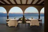 Xianyun Astrum Pool | Dessert · 360 ° Cliff Sea View Music Hot Spring Hotel (Dali Erhai Branch)