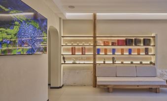 Hongcun Xiyun Yingyue Holiday Select Intelligent High-end Designer Homestay