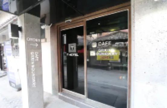 T hotel Cheonho Hotel berhampiran Olympic Park