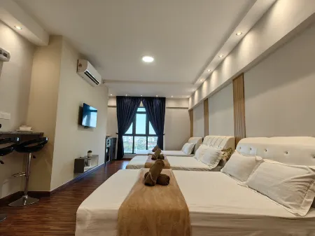 Near Airport K Avenue Homestay by Mino Suite Отели рядом с достопримечательностью «M-Cubed Bar»