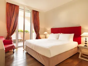 Resort Collina d'Oro Agra