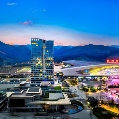 Lavande Hotel (Chongqing West Railway Station Front Square) Hotels near Chongqingxi Railway Station