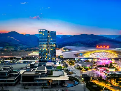 Lifeng Hotel (Chongqing West Station Front Square Branch) Các khách sạn gần Ga Tây Trùng Khánh