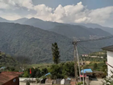 Motuo Cloud Homestay