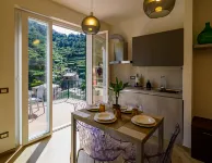 Macaia Apartment with AC Hotels in Vernazza