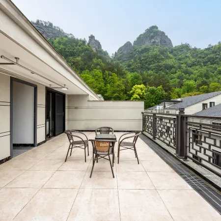 LaiYuejia B&B