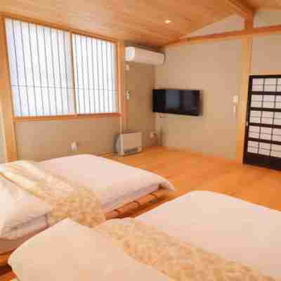 駐車場あり｜会津若松｜人気観光地まで車で10分 | A-UN lNN Rooms