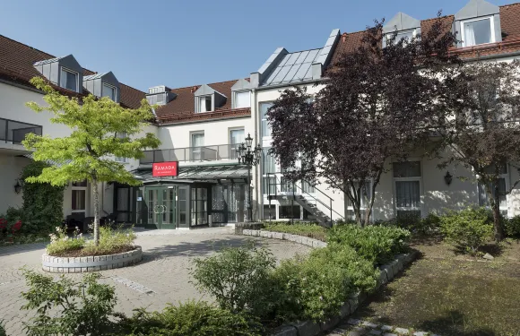 慕尼黑機場温德姆華美達酒店