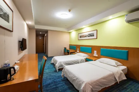 Jiangyin Feimalou Serviced Apartment