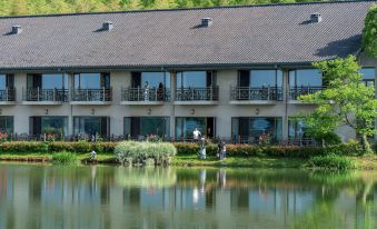 Peninsula Hotel Pingtian