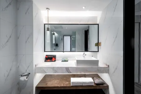 Borrman hotel(No.4 Affiliated Hospital store of Anyi University in Hefei Jingshang Trade City) Отели рядом с достопримечательностью «Anhui University of Chinese Medicine (Shaoquanhu New Campus)»