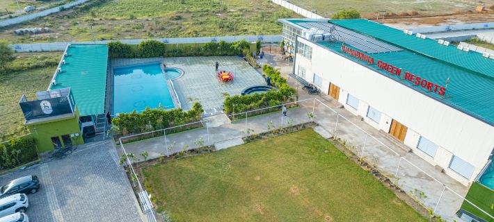 Chandrika Green Resort, Vrindāvan Отели в г. Вриндавана