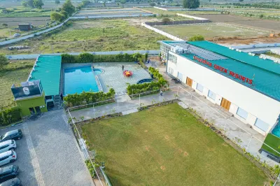 Chandrika Green Resorts Near Prem Mandir Hotels in Sunrakh Bangar