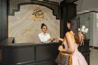 ELC ブティック ホイアン ホテル