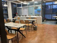 Jianshi Night Pearl Holiday Hotel (Traditional Chinese Medicine Hospital Branch)