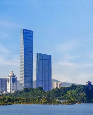 Suning Galaxy International Hotel Zhenjiang Hotels in Zhenjiang