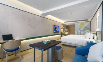 Campanile Hotel(Guiyang Penshuichi Trade Plaze)