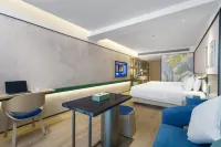 Campanile Hotel（Guiyang Penshuichi Trade Plaze）
