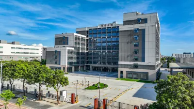 Zhuhai Ronghua Building Hotels near Huige Grain & Oils Shop