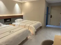 Feihong Grand Hotel (Wumeng Grassland)