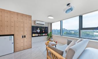 Mandi International Apartment (Guangzhou Yuzhugang Sanxi Metro Station)