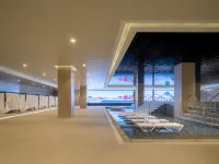 Enford Hotel - Pools