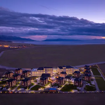 Selim Lake Spruce Resort