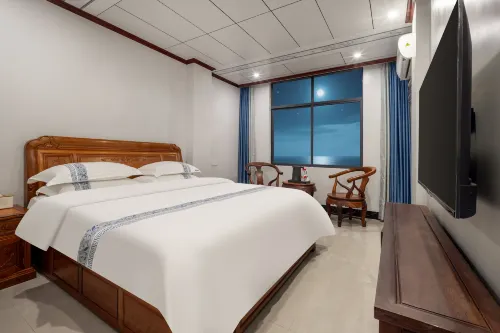 Dongxing Jintan Island Hotel