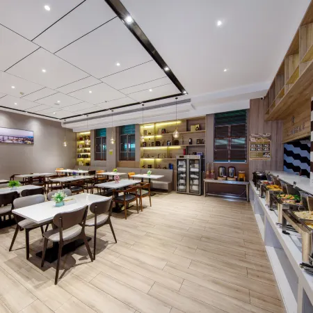 Countryside Yaqing Hotel (Shantou High-speed Railway Station Xinjin Food Plaza)