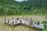 Lat Valley Retreat Village Hotels in Lac Duong District