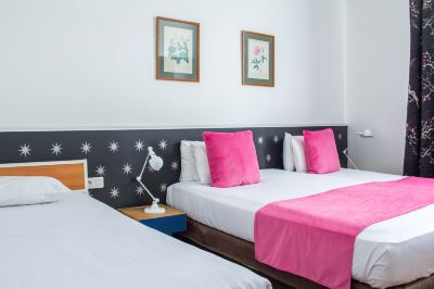 スタンダード トリプルルーム ホテル コーマルティン オペラ アストテルの写真