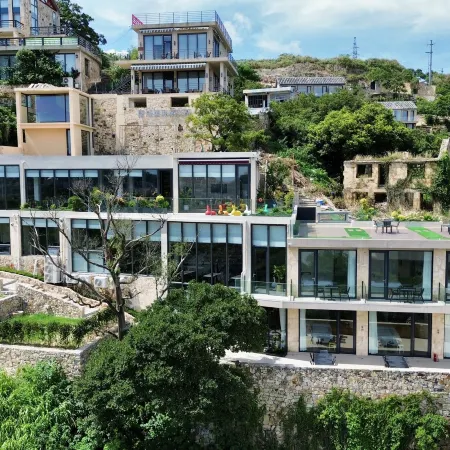 Zuoguan Shanhai Homestay (Wenling Shitang Golden Beach Scenic Area)