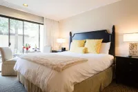 The Napa Residences, Steps from World-Class Wineries