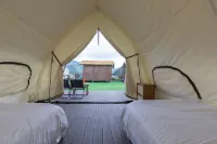 Yelang Style Camping Homestay