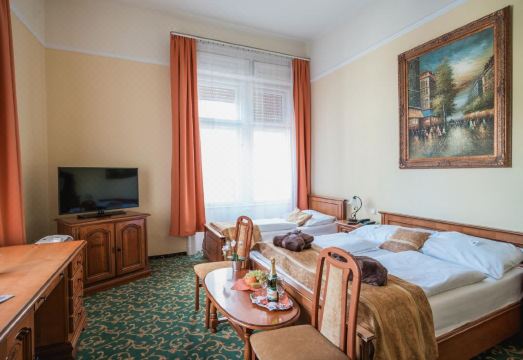 호텔 조식 및 다이닝 공간