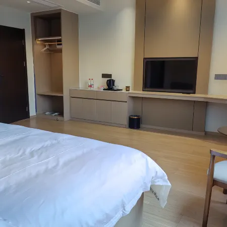 Yunjin Apartment