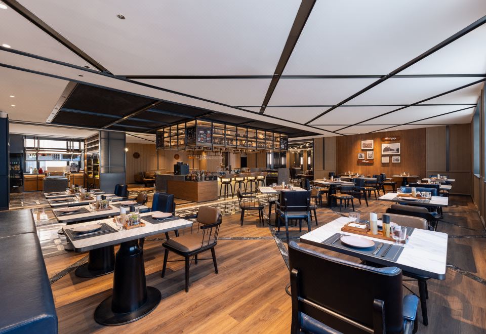 Four Points Jiefang Bridge 부대시설