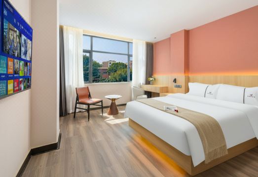 4. 잉커위안 호텔 ..