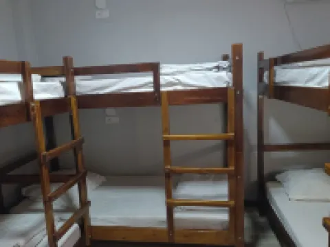 Caravan Hostel