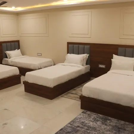 Hotel Aarambh