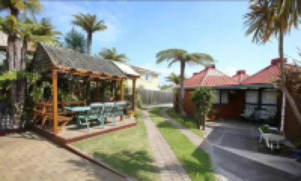 純凈汽車旅館&民宿 羅托魯瓦住宿飯店